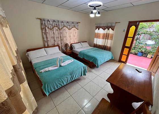 Habitación doble hotel vista al mar Galápagos